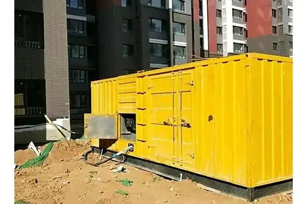 石棉发电机租赁中燃油压力过低会对发动机的哪些部件造成损坏？